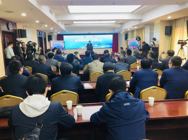 簽約儀式現(xiàn)場。新甘肅·甘肅日報(bào)記者杜雪琴攝.jpg